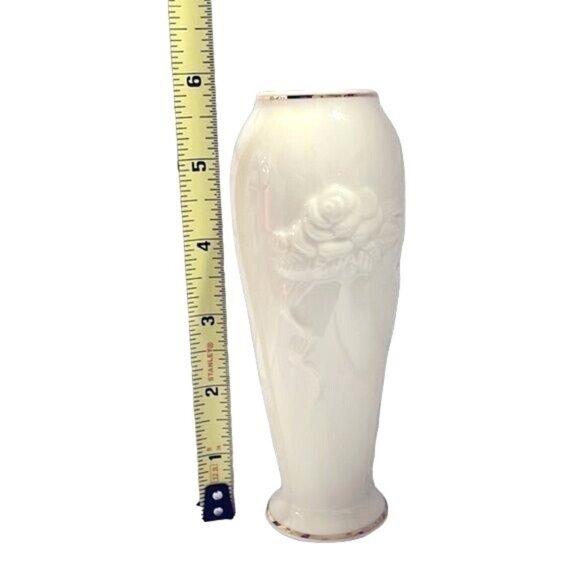 Lenox Rose Vase Blossom Bud Flower Ivory Cream 24K Gold Trim 6” 1980s VINTAGE - Picture 8 of 8